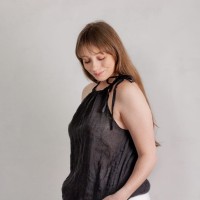 lekka jak mgiełka koszulka z lnianego muślinu - antracyt