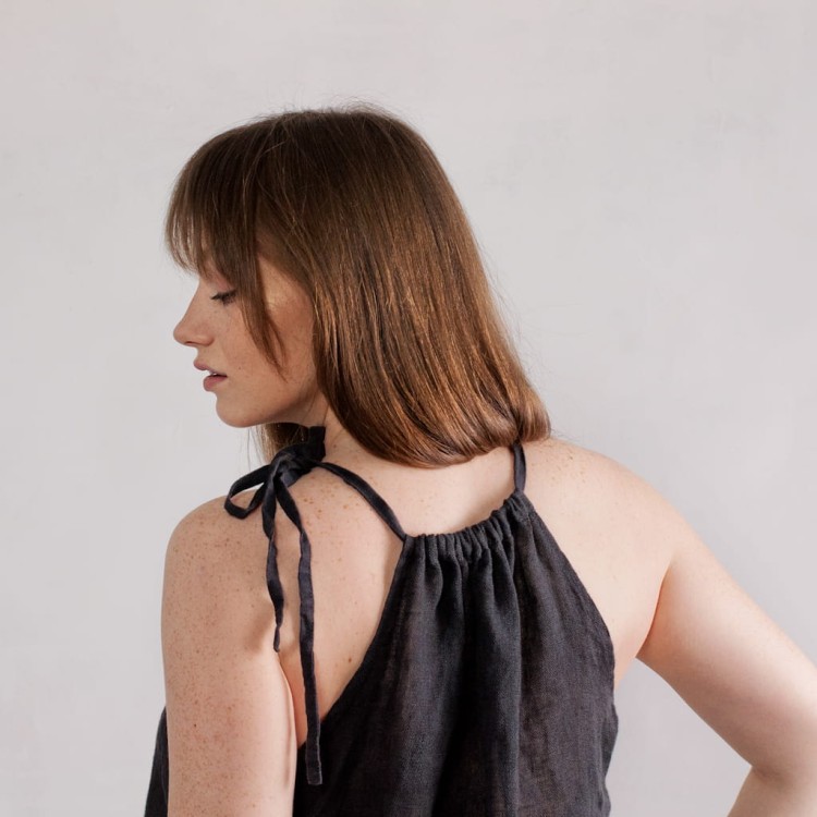 lekka jak mgiełka koszulka z lnianego muślinu - antracyt